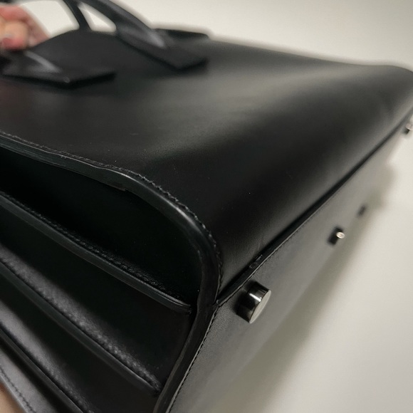 YSL Sac de jour Tote authentic - Picture 6 of 9